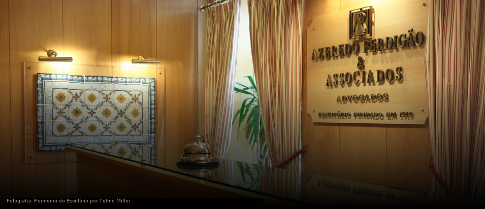 Azeredo Perdigão & Associados